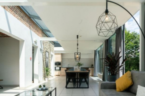 Отель Vakantiewoningen Hoeve Carpe Diem - Dalhem - Aubel - Voeren  Далем